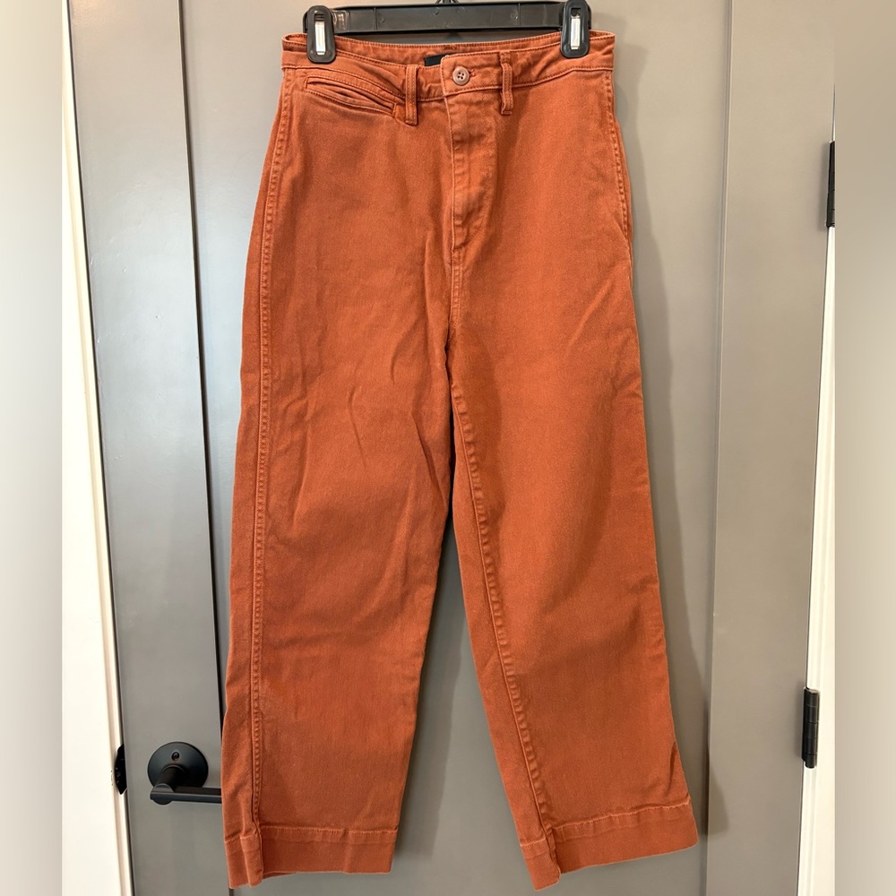 Quince Women’s High-waisted Cropped brown jeans